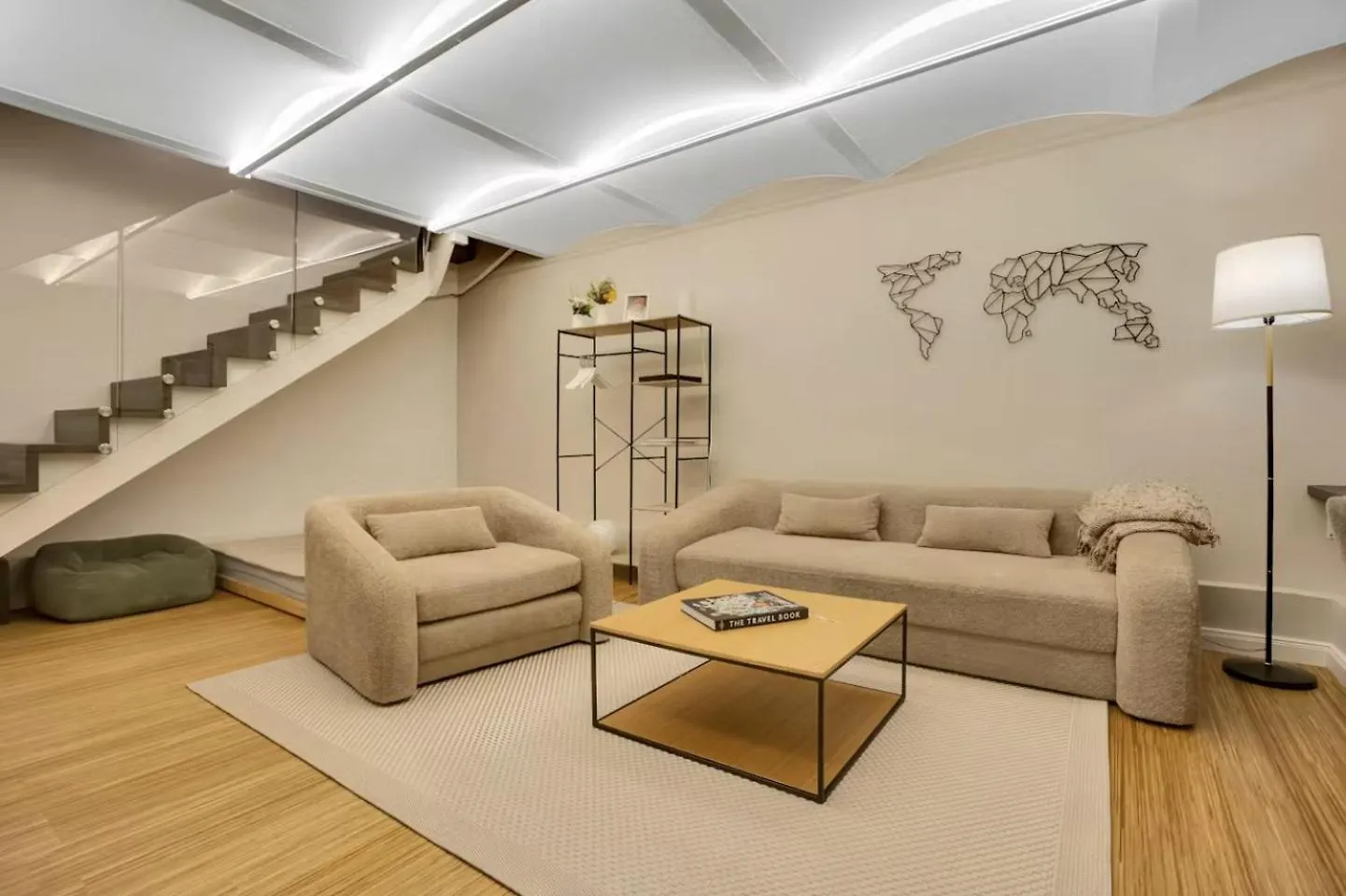 Large, Comfortable And Luxurious Flat In Berlin Center, Prenzlauer Berg Apartment